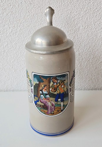 Schöner alter verzierter