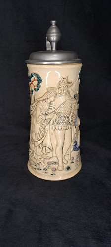 Alter bierkrug mit - mit, zinndeckel