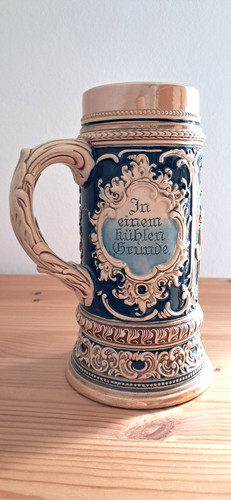Alter bierkrug mit - bierkrug, motiv/