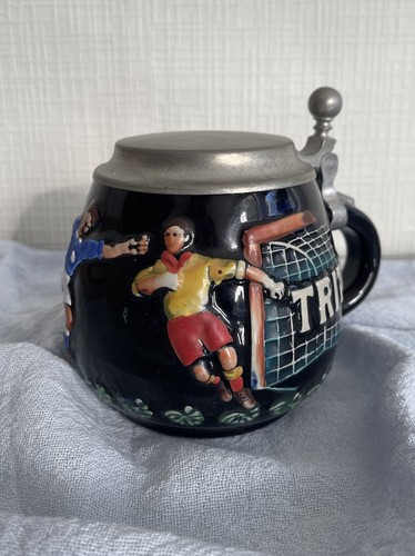 Antiker fußball bierkrug - antiker, fußball-bierkrug