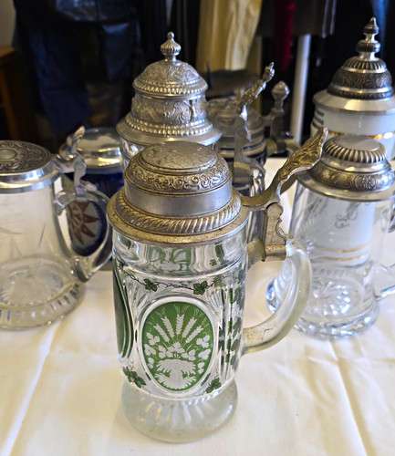 Glas bierkrug mit zinndeckel - mit,