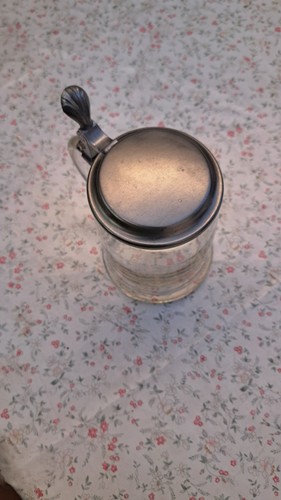 Bierkrug mit deckel - mit,