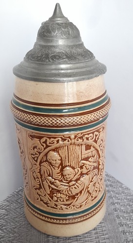 Bierkrug humpen mit - mit, relief